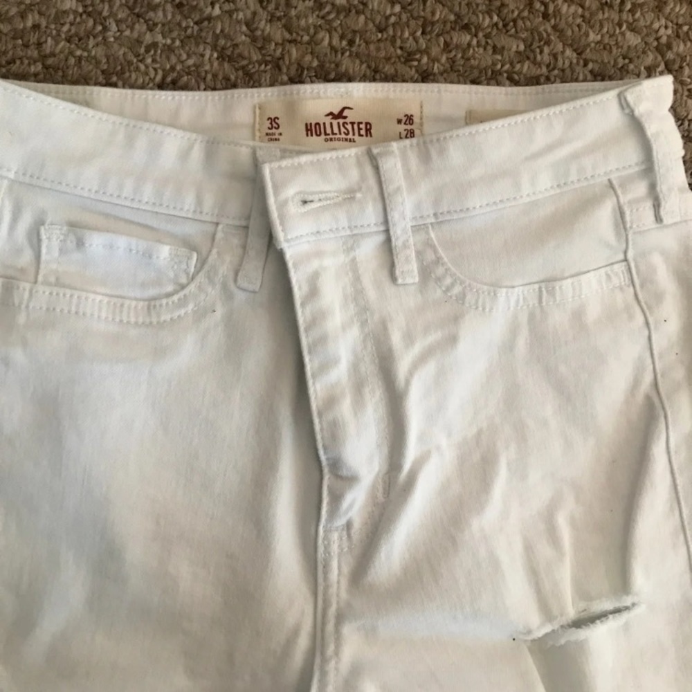 White High Rise Ripped Jeans - Picture 2 of 4